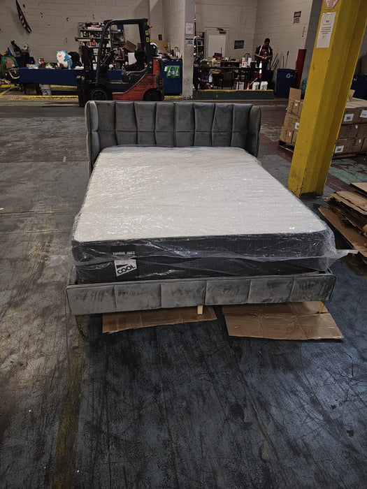 8 Foot Furniture Truckload