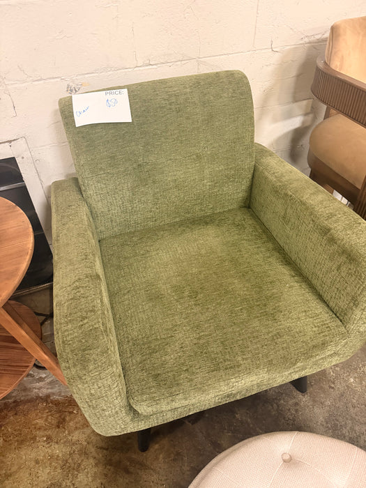 LW GREEN CHAIR