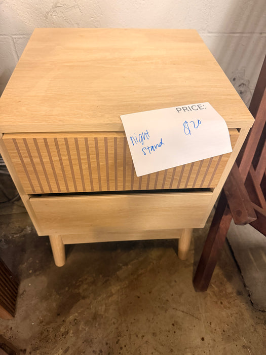 LW NIGHTSTAND