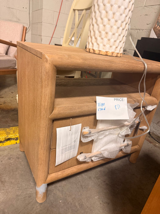 LW NIGHTSTAND