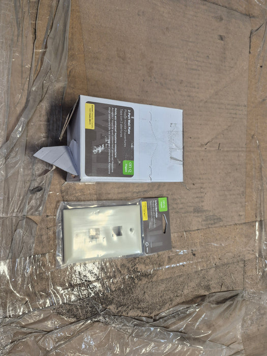 433: 2-port Wall Plates PL000UIV