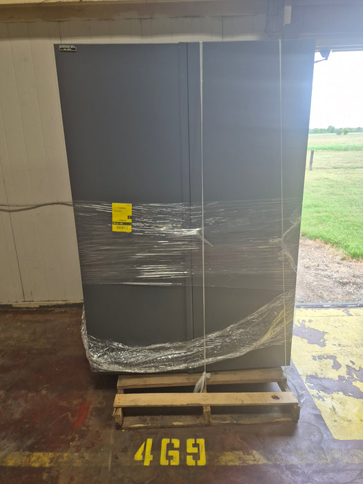 469: GM and Storage Cabinet PL000W4N