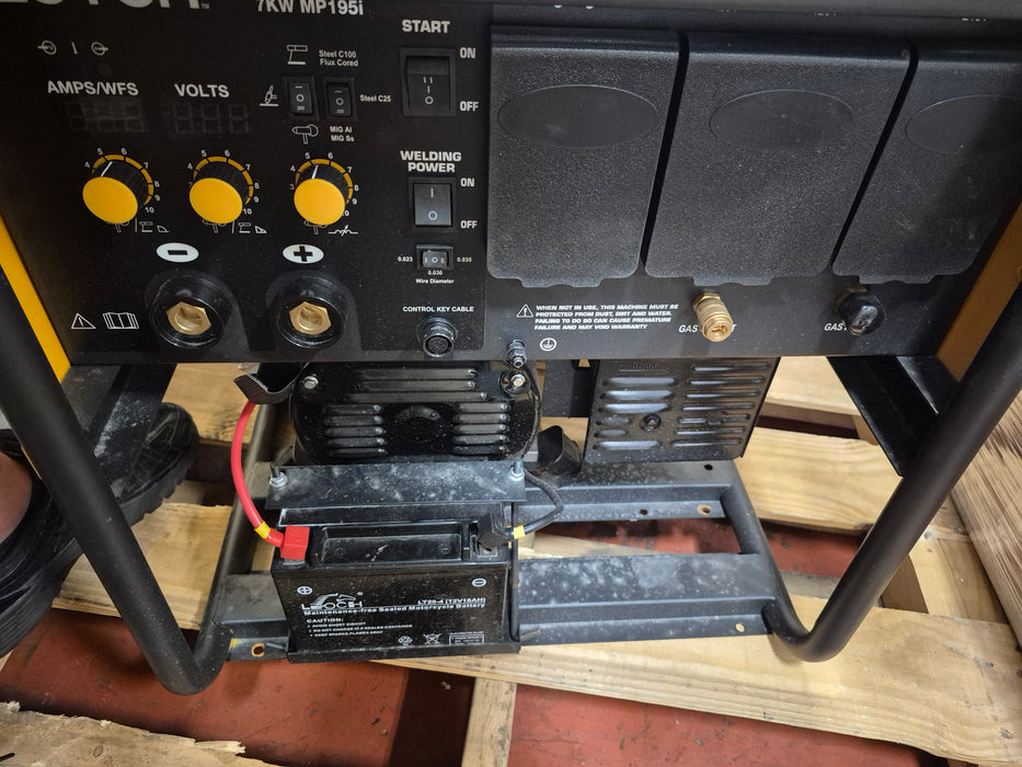 063: Engine Driven Inverter/Generator/Welder PL000SM4
