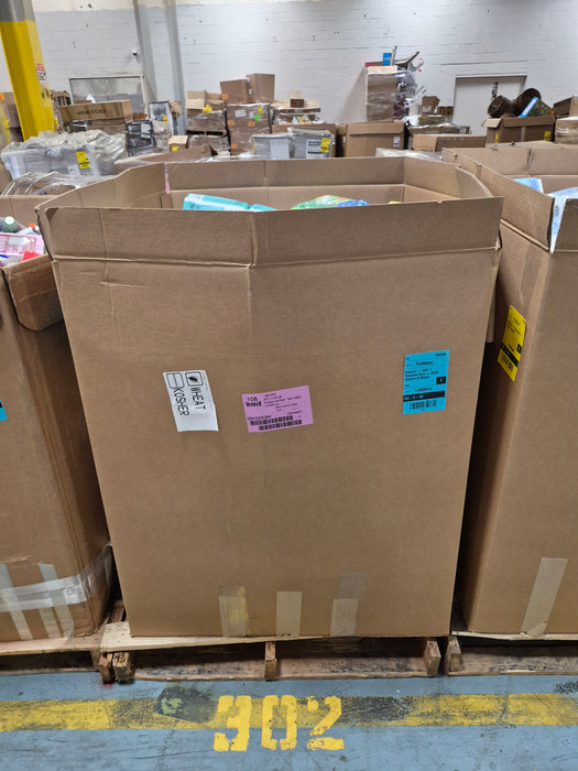 302: Adult diapers and wipes PL000KZA