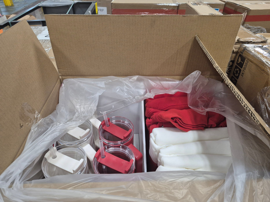 176: Holiday Fleece and tumbler case packs PL000N3A