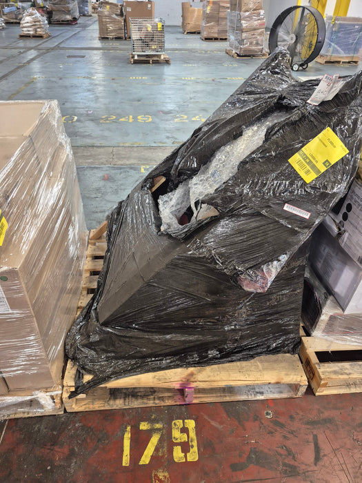 179: Automotive hatch lift gate PL000RDR