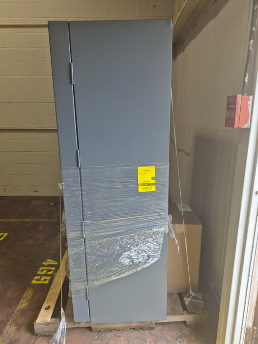 469: GM and Storage Cabinet PL000W4N
