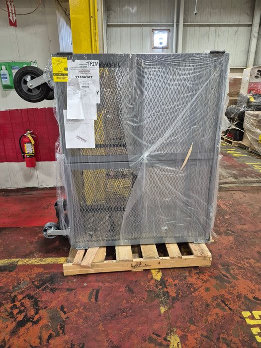 165: Lockable Roller Cart PL000RR0