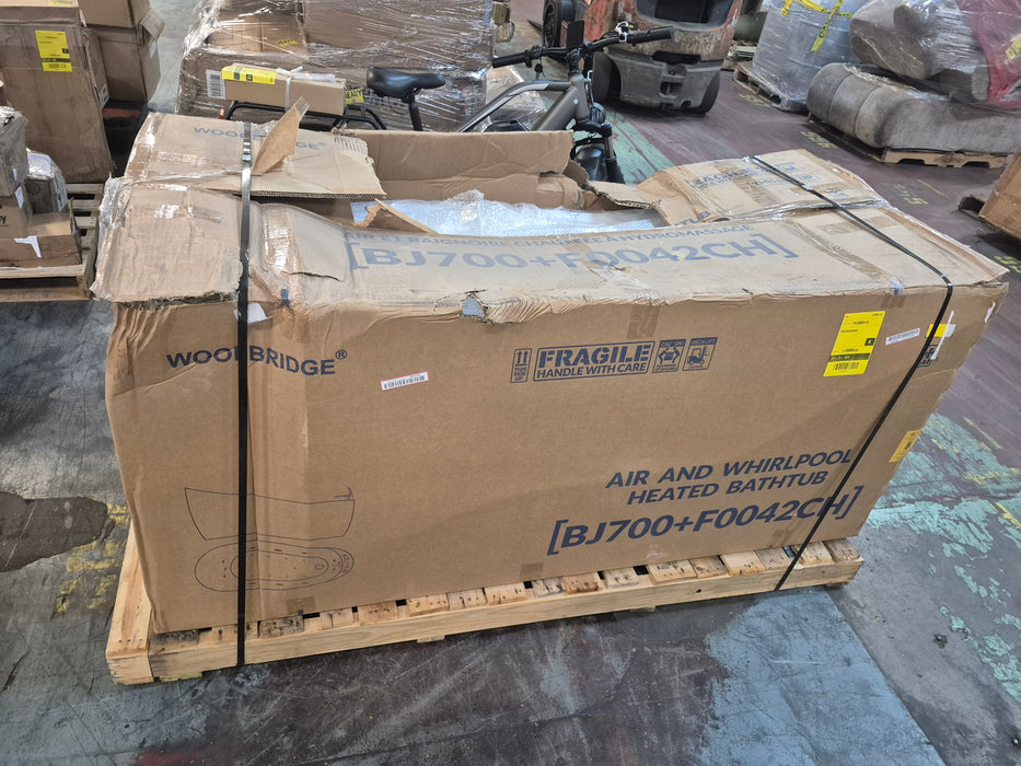 499: Air and Whirlpool Heated Bathtub PL000VH3