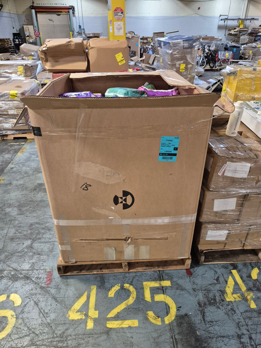 425: Adult diapers and wipes PL000J6J